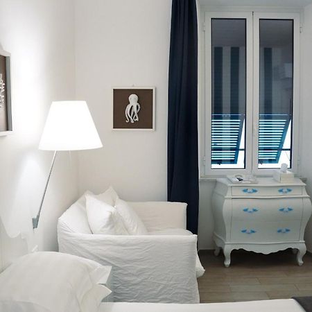 Ca' De Tobia Bed & Breakfast Noli Bagian luar foto