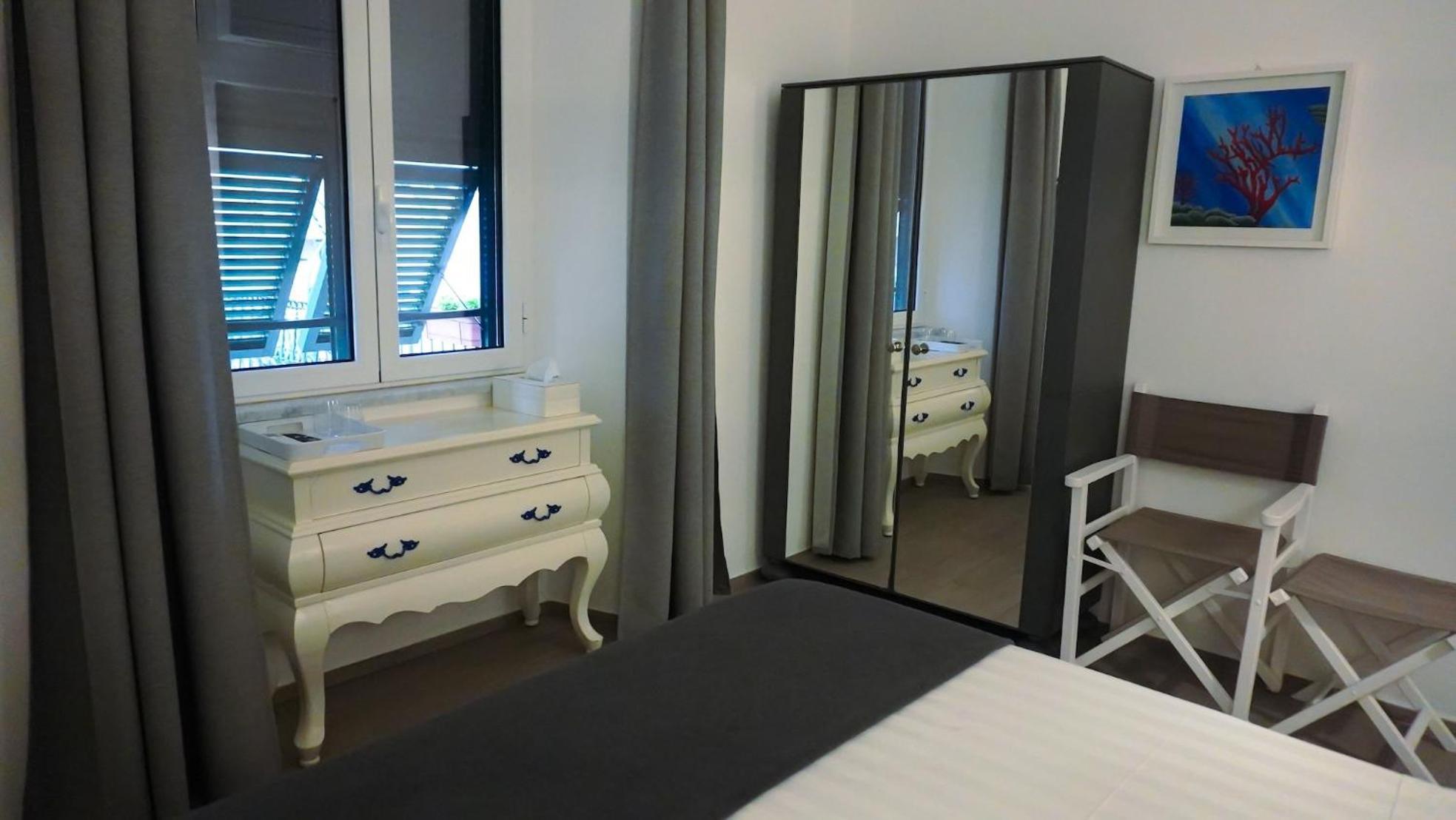 Ca' De Tobia Bed & Breakfast Noli Bagian luar foto